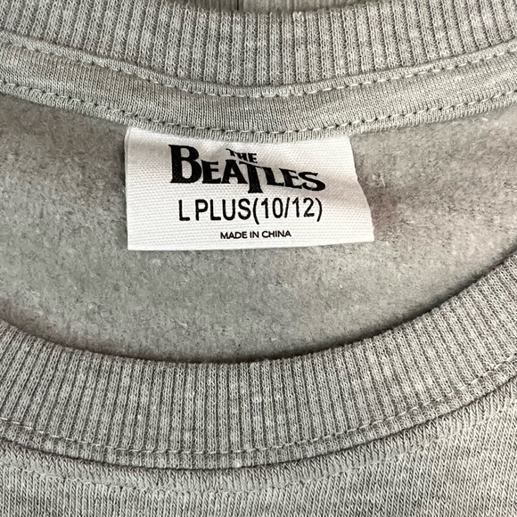 The Beatles Pullover Sweatshirt, NWT, Youth Large - Picture 2 of 4